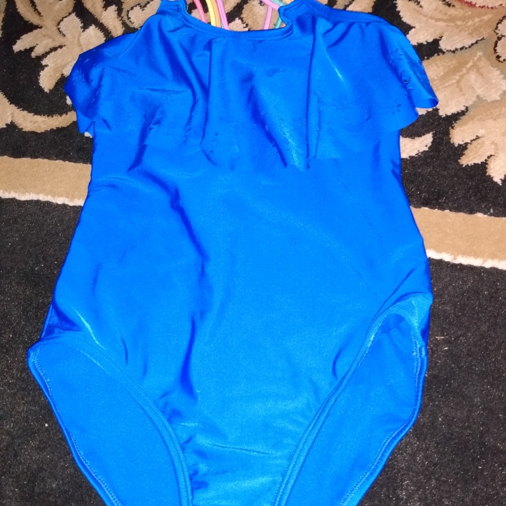 One piece swim suit